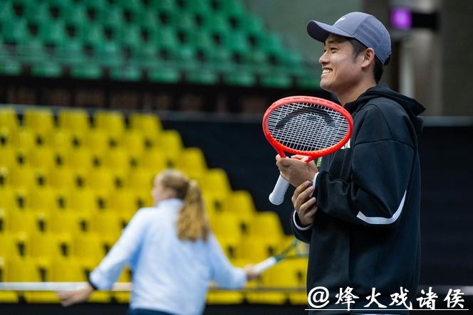 吴易昺出战香港网球公开赛 期待新赛季“开门红”