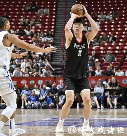 开拓者5分客胜马刺 杨瀚森防守积极 开拓者5分客胜马刺 杨瀚森防守积极